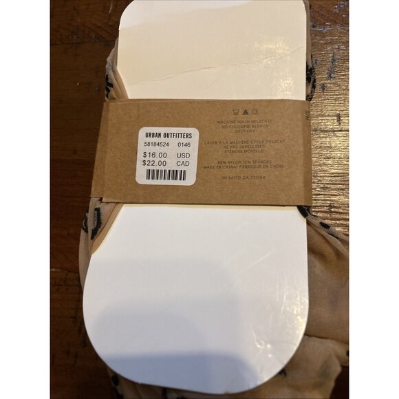 Urban Outfitters Nylon Stocking Fish Lot Of 4 Stockings - Picture 4 of 6